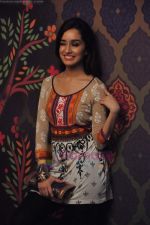 Shraddha Kapoor models for Anita Dogre_s Global Desi in Mehbob on 8th July 2011 (68).JPG